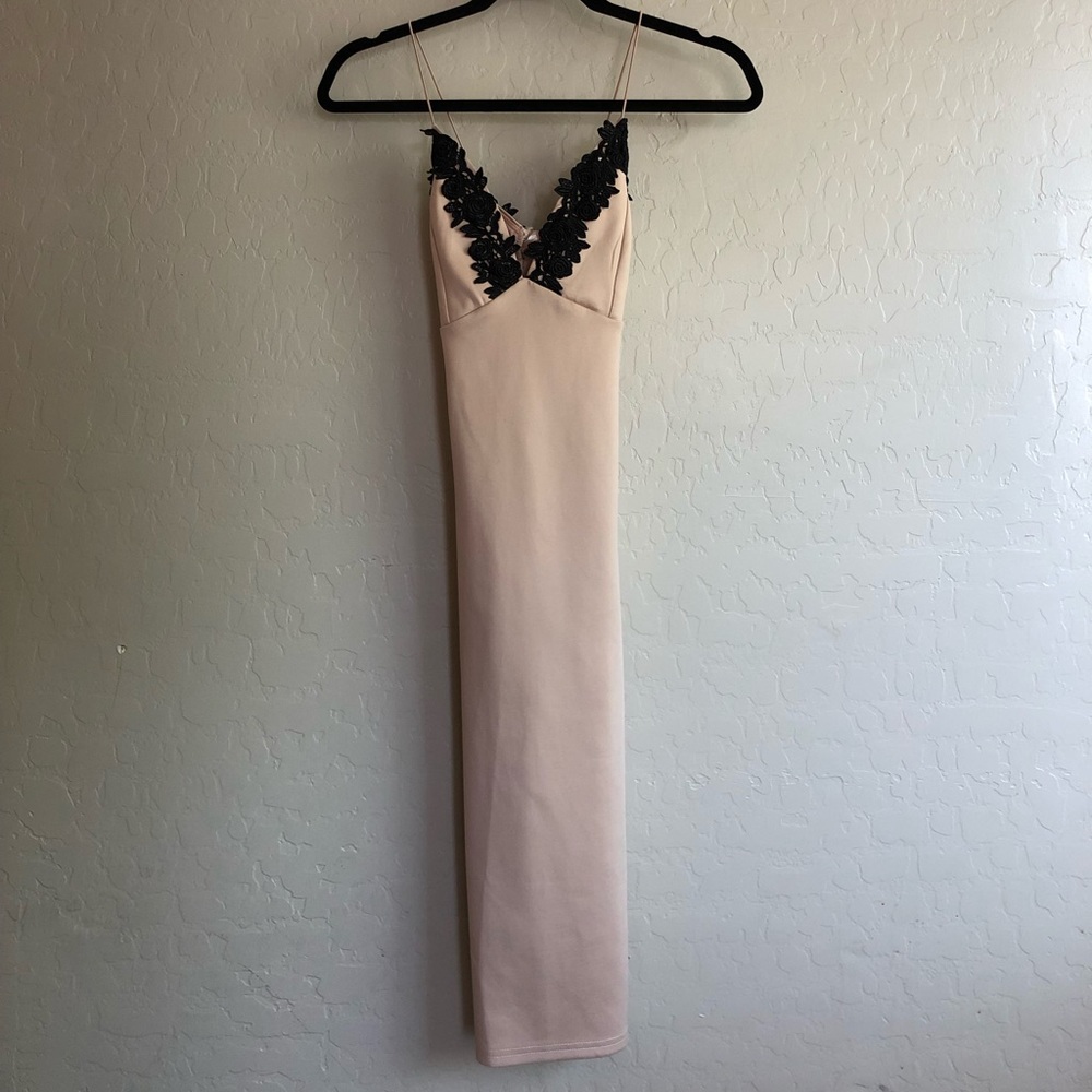 NWOT Bodycon Dress gown black embroidered flowers